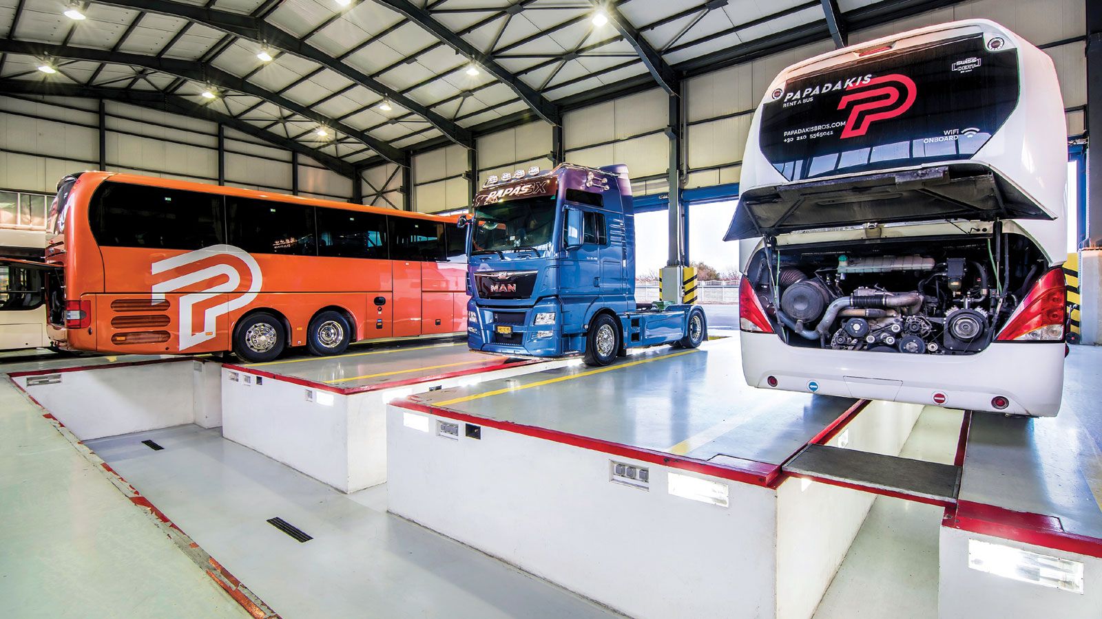 Η εταιρεία Papadakis παρέχει υπηρεσίες συντήρησης και επισκευής καθώς και ανταλλακτικά για βαρέα φορτηγά, λεωφορεία, trailer,δίνοντας προτεραιότητα στ