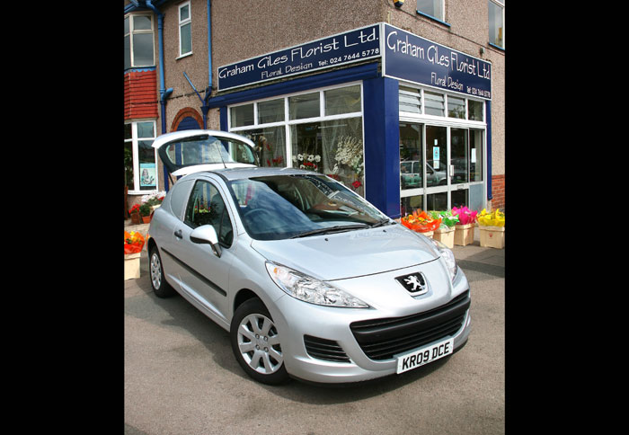 Euro5 κινητήρες και για τα Peugeot LCVs