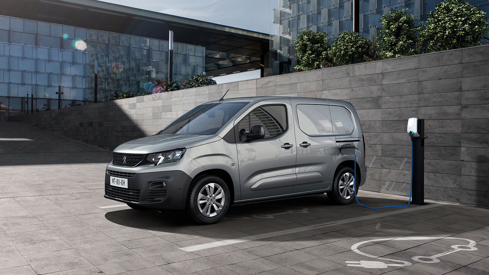 Όγκο φόρτωσης έως και 4,4κ.μ. προσφέρει το νέο Peugeot e-Partner. 