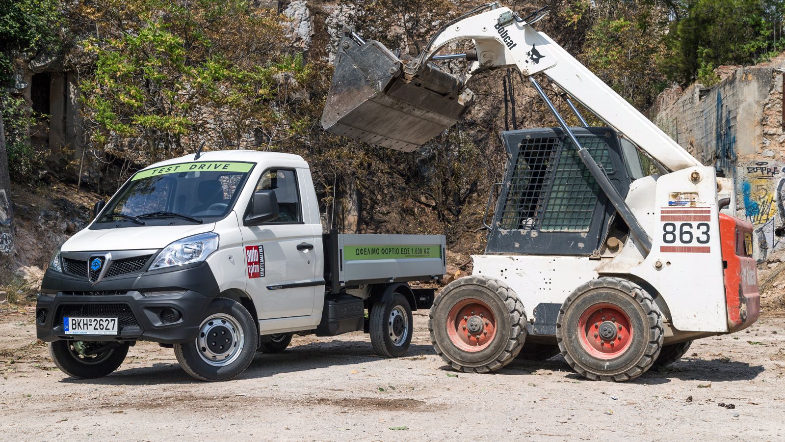 Συνολικά αναβαθμισμένο, σε δομικό, εξοπλιστικό και ποιοτικό υπόβαθρο το νέο Piaggio Porter NP6, προσφέρει πολλά περισσότερα στον ιδιοκτήτη του, σε πολ