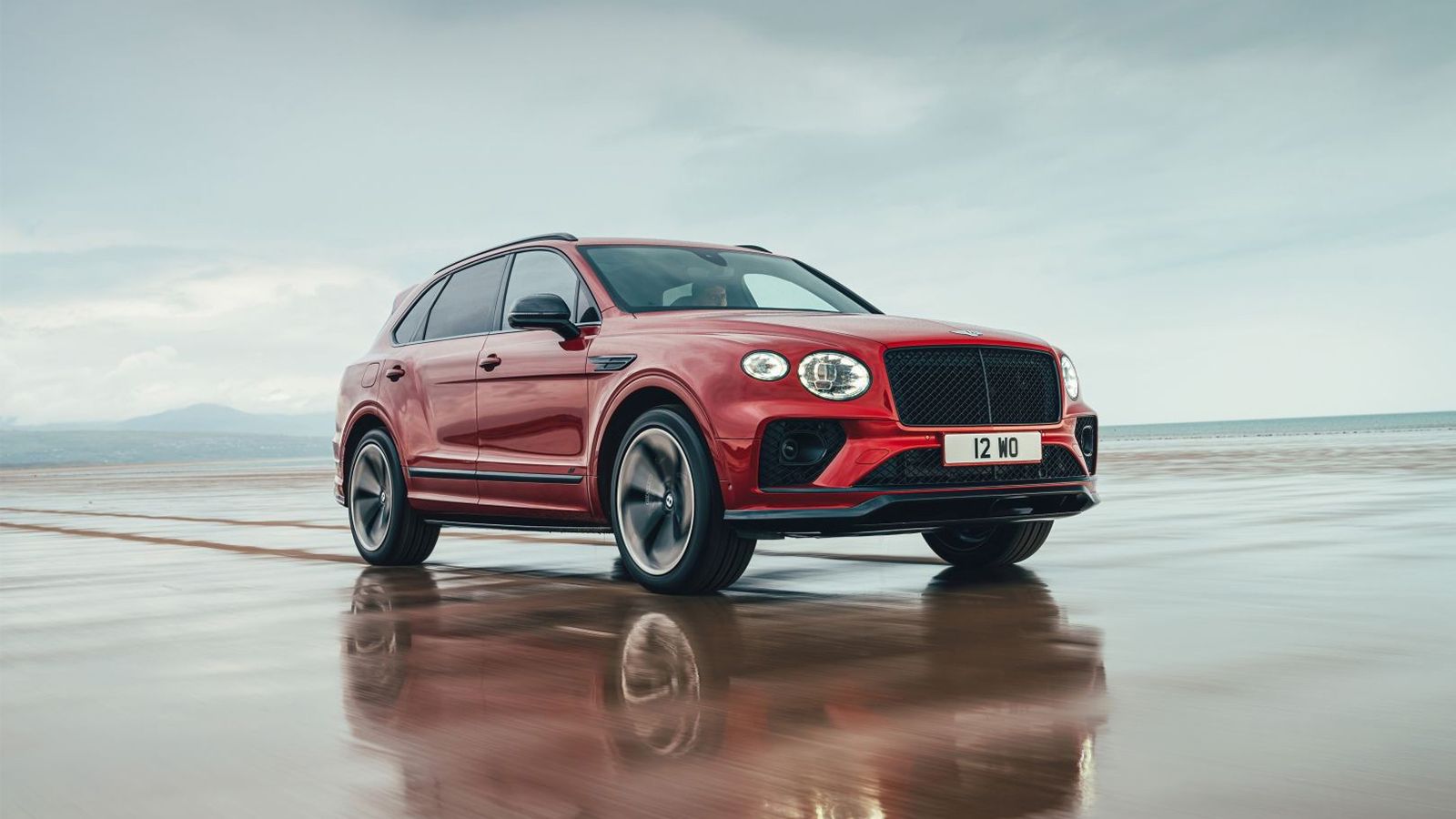 Αυτή είναι η «κανονική» Bentley Bentayga…