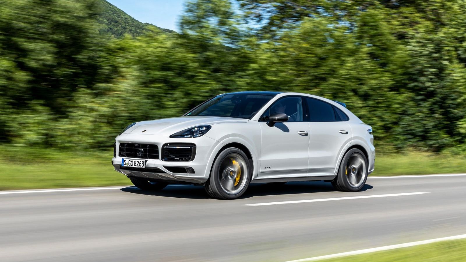 Ιδού η Porsche Cayenne GTS Coupe στην πραγματικότητα...