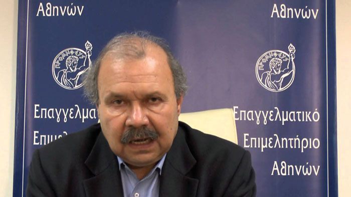 Ο κ. Γιώργος Ασμάτογλου είναι ο Πρόεδρος της Πανελλήνιας Ομοσπονδίας Πρατηριούχων Εμπόρων Καυσίμου (Π.Ο.Π.Ε.Κ.).