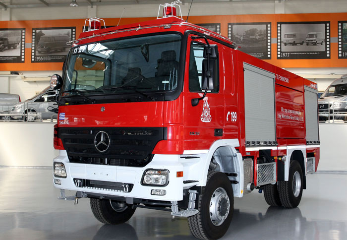 Δωρεά Πυροσβεστικού από Mercedes