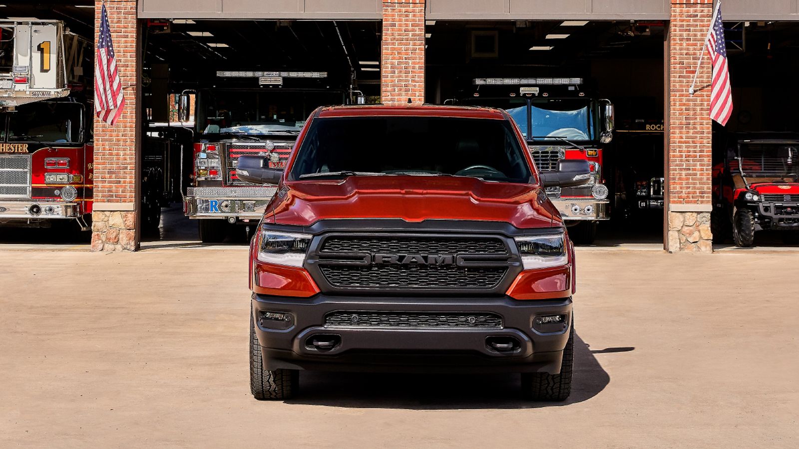 Στον εξοπλισμό των Ram 1500 Built to Serve εκδόσεων, περιλαμβάνονται στοιχεία της σειράς «4x4 Off-Road Group».