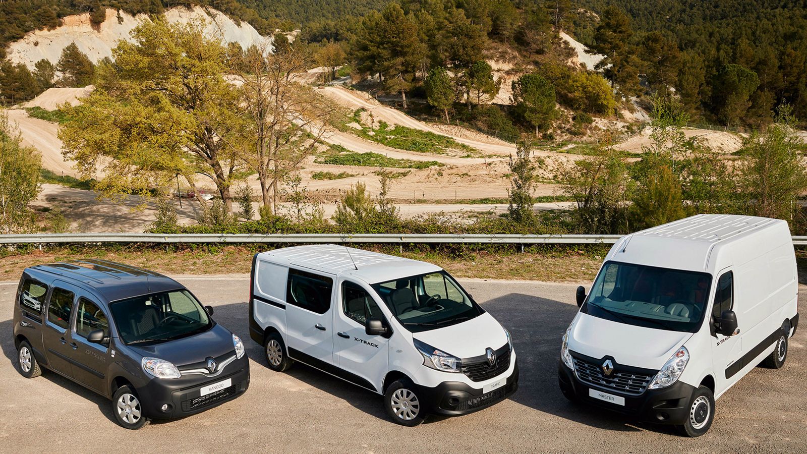 Η Renault θα λανσάρει εντός του 2016 στις διάφορες αγορές της ΕΕ τις νέες εκδόσεις «X-Track» για όλα τα ελαφρά επαγγελματικά της μοντέλα.