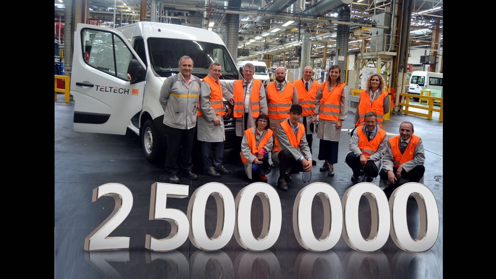 Ένα Renault Master με ψυκτικό θάλαμο ήταν το Νο 2.500.000 ελαφρύ επαγγελματικό που εξήλθε από τη γραμμή παραγωγής του Batilly.