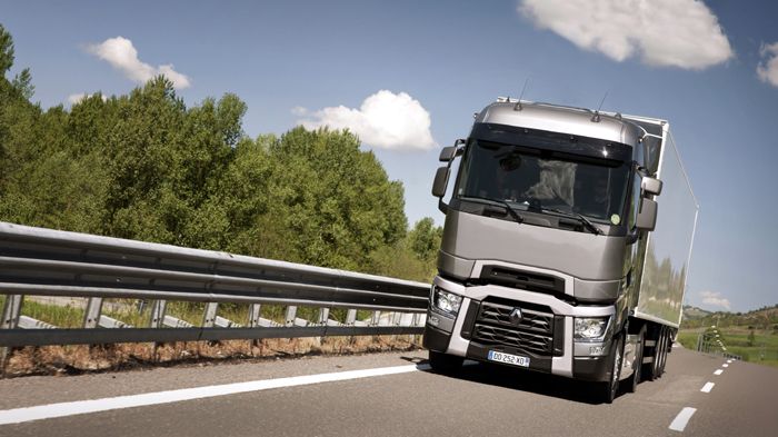 Η ναυαρχίδα των βαρέων φορτηγών της Renault Trucks είναι χωρίς αμφιβολία η Σειρά Τ που προορίζεται για χρήση στις διεθνείς μεταφορές.