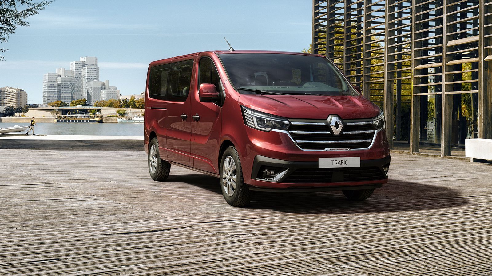 Τον Μάιο θα πραγματοποιηθεί το εμπορικό λανσάρισμα των νέων Renault Trafic Combi (φωτό) και SpaceClass. Οι παραγγελίες, ωστόσο, ξεκίνησαν ήδη.