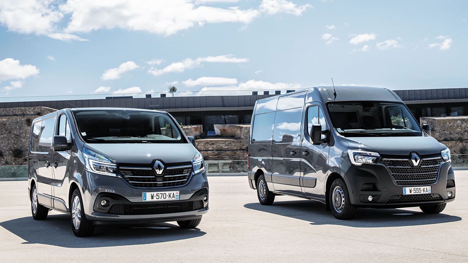 Πλήρης ανανέωση γκάμας για τη Renault PRO+