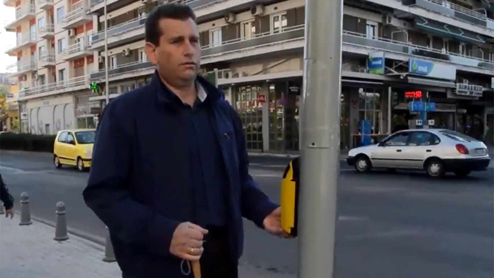Σε ισχύ τέθηκε ο νέος Τεχνικός Κανονισμός που καθορίζει τις εθνικές απαιτήσεις για τις συσκευές πεζών και τη χρήση τους σε φωτεινούς σηματοδότες.
