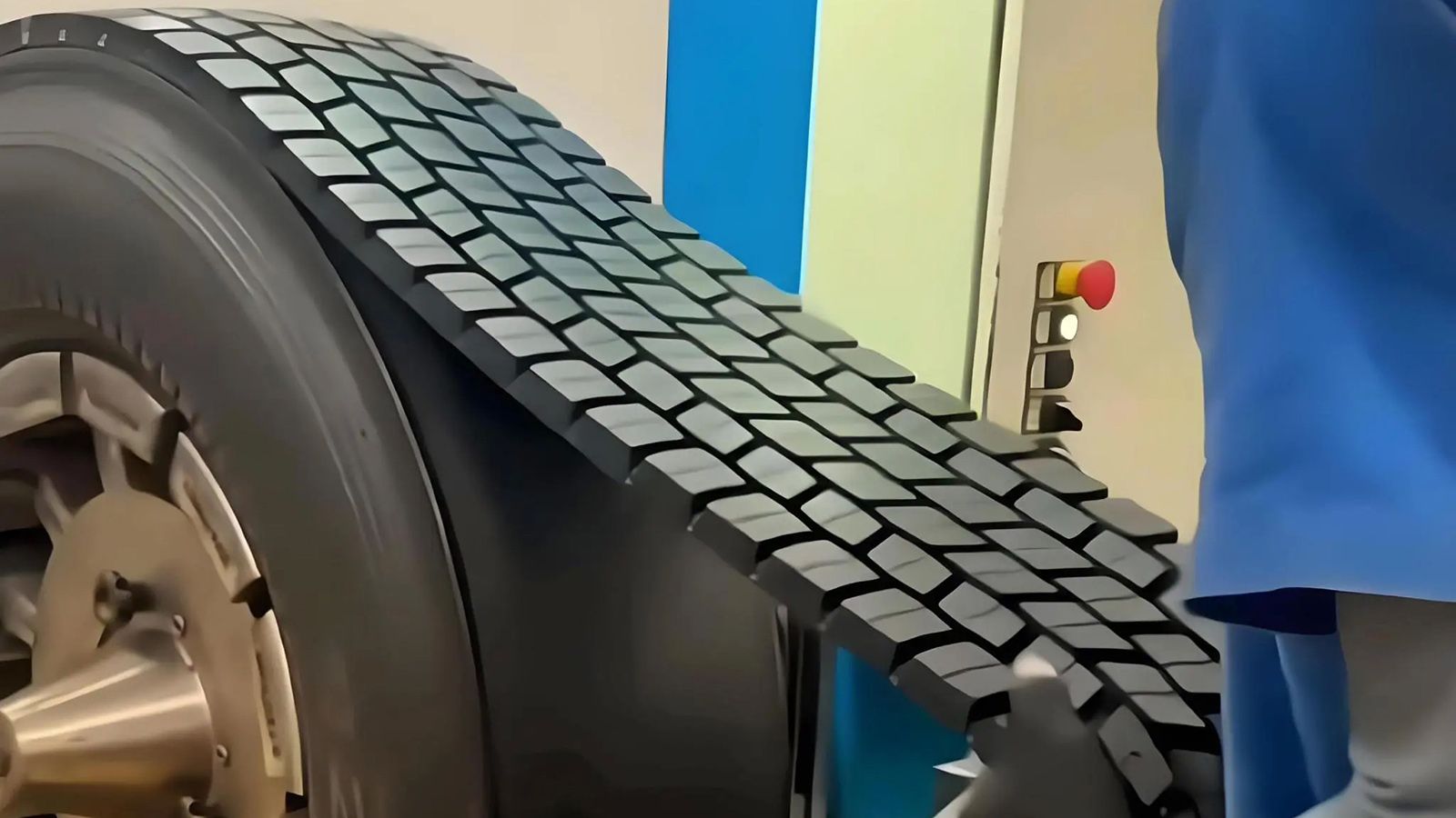 Αναγόμωση: Πώς να επεκτείνεις τη διάρκεια «ζωής» του ελαστικού σου!