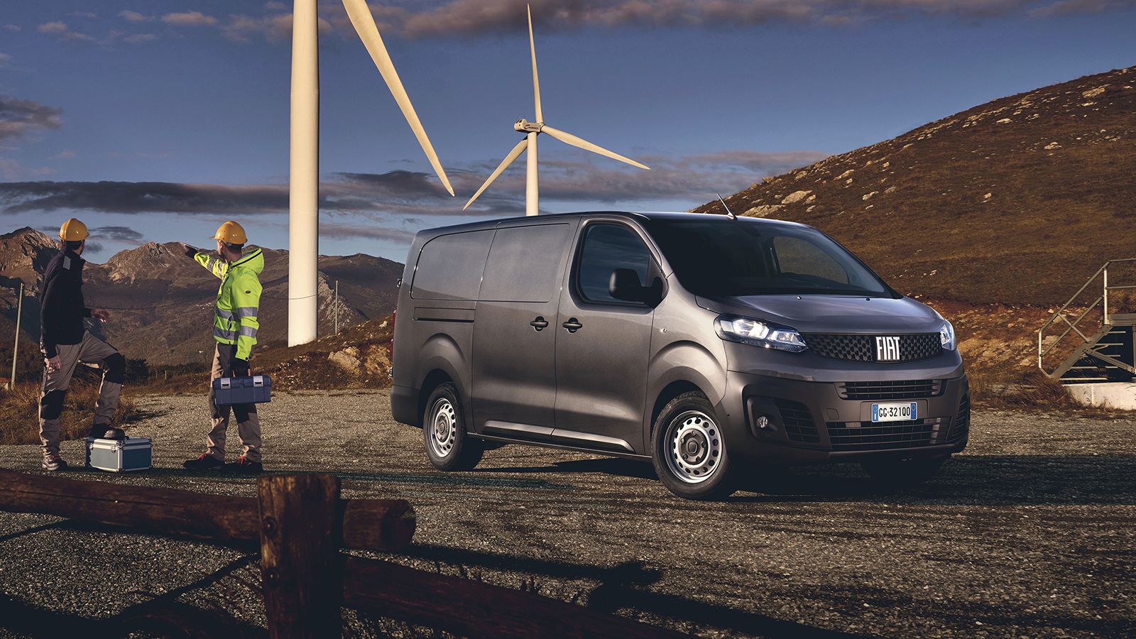 Ξεκίνησαν οι παραγγελίες στη χώρα μας για το νέο Fiat Scudo, οι τιμές λιανικής του οποίου εκκινούν από τις 29.500 ευρώ.