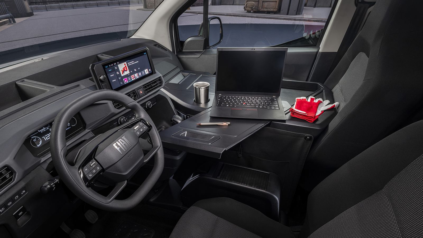 Stellantis Pro One Smart Compact Van Moduconsole