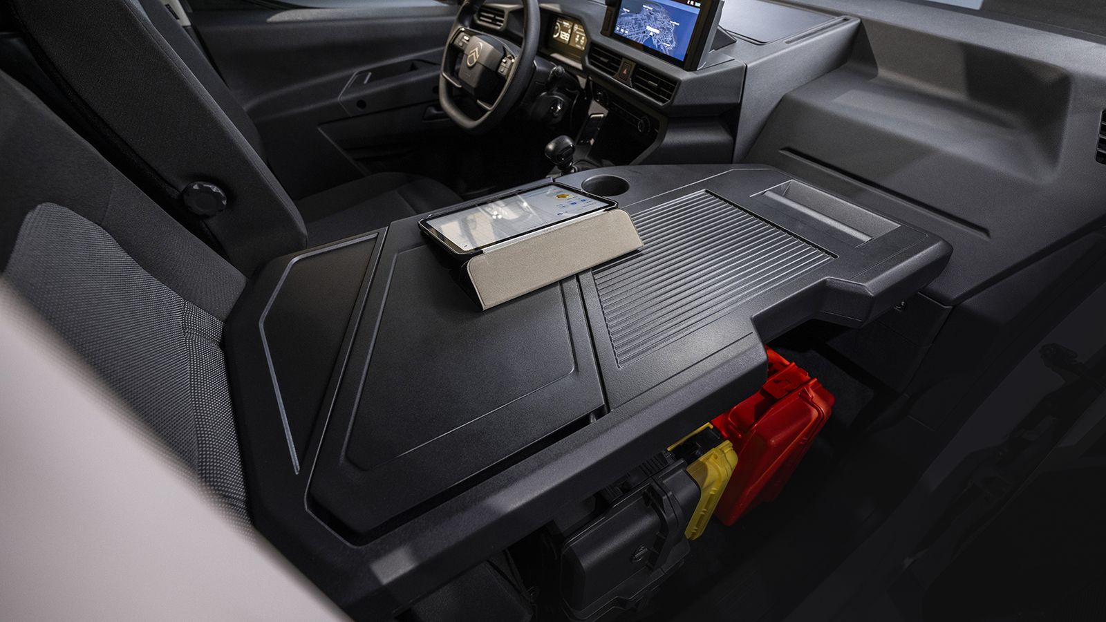 Stellantis Pro One Smart Compact Van Moduconsole