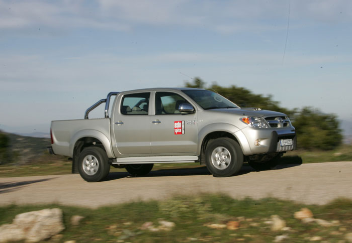 Δοκιμάζουμε το νέο pick up της Toyota με το νέο κινητήρα των 3,0 λτ.