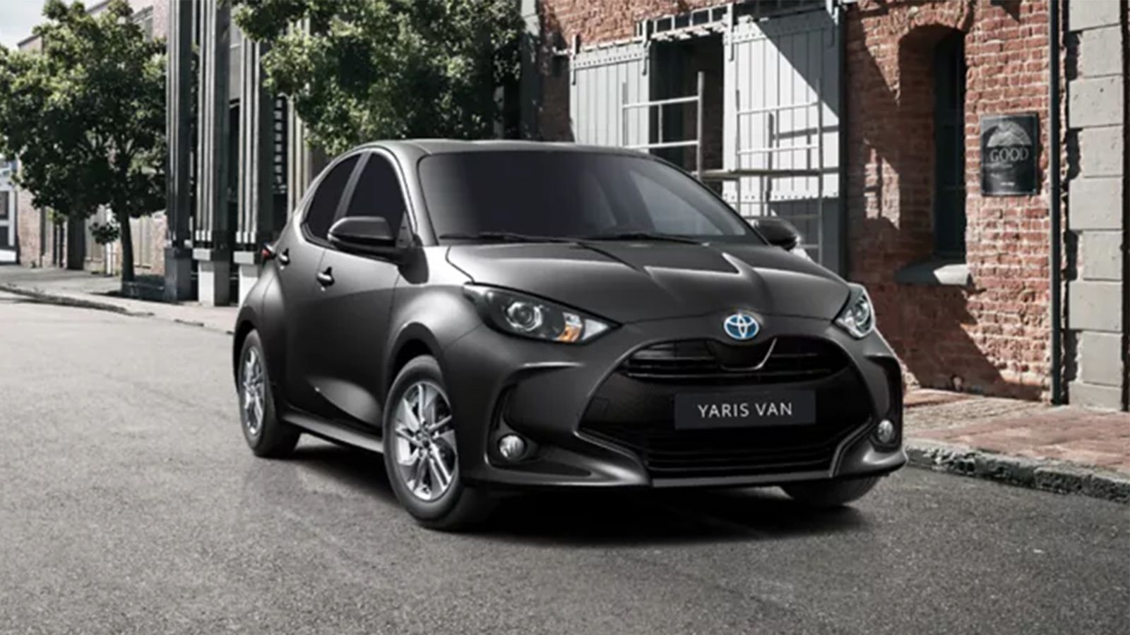 Το νέο Toyota YarisVan είναι πλέον διαθέσιμο και στην Ελλάδα και σε υβριδική έκδοση! 