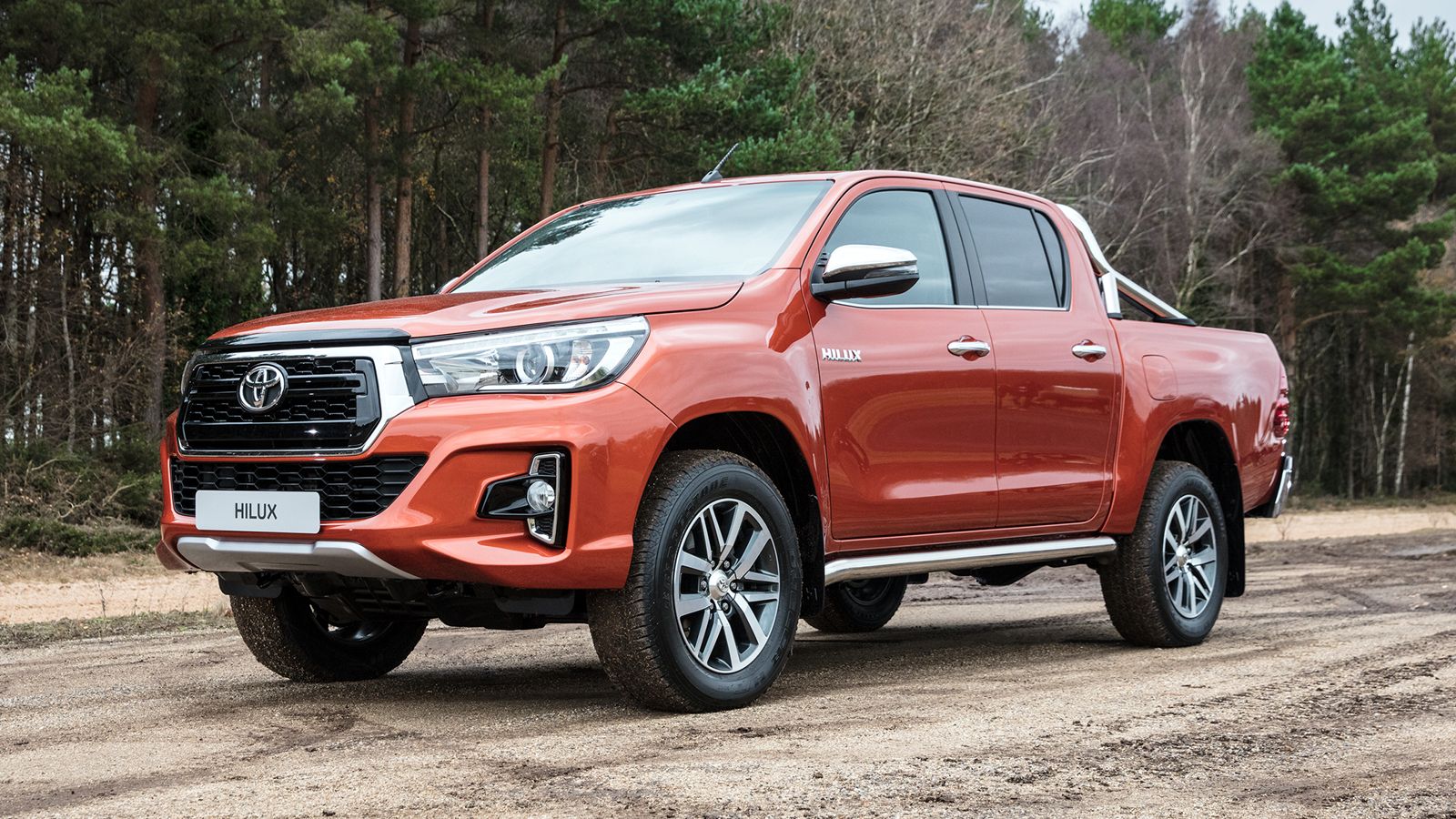 Με 83 νέες ταξινομήσεις μέσα στον Σεπτέμβριο και με 586 πωλήσεις από τις αρχές του έτους, το Toyota Hilux είναι μακράν το πιο εμπορικό ελαφρύ επαγγελμ