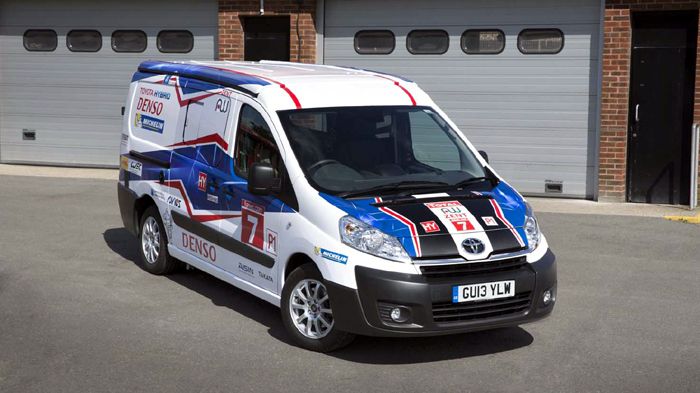 Στο φετινό αγώνα του Le Mans, οι αγωνιζόμενοι και η δημοσιογράφοι θα μπορούν να ξεκουραστούν σε ένα ειδικά διαμορφωμένο Toyota ProAce. 