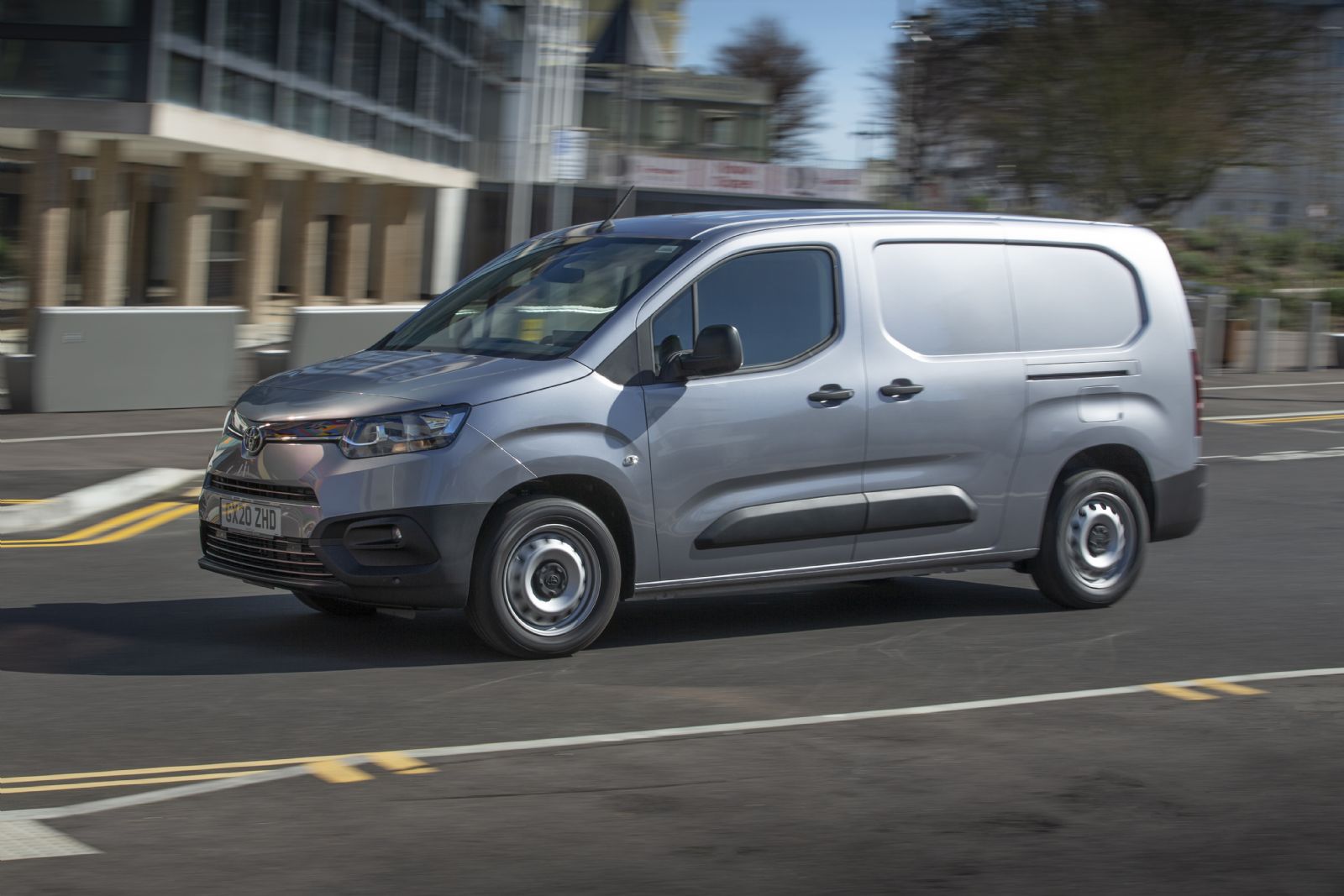 Δείτε το νέο Toyota Proace City (+vid)