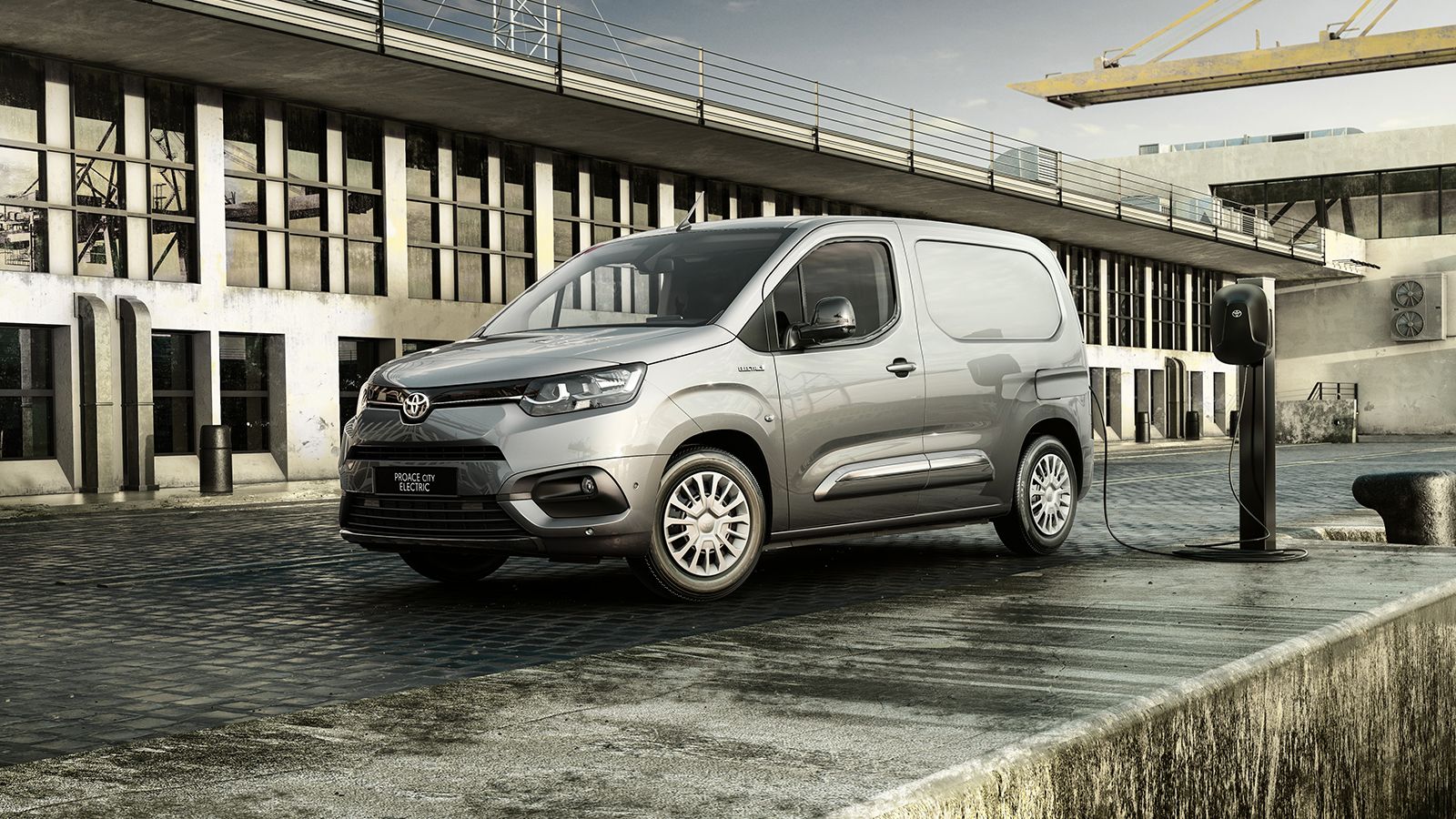 Το νέο –αμιγώς ηλεκτροκίνητο- Toyota Proace City Electric θα ξεκινήσει την εμπορική του πορεία στις διάφορες αγορές της ΕΕ μέσα στο φθινόπωρο το