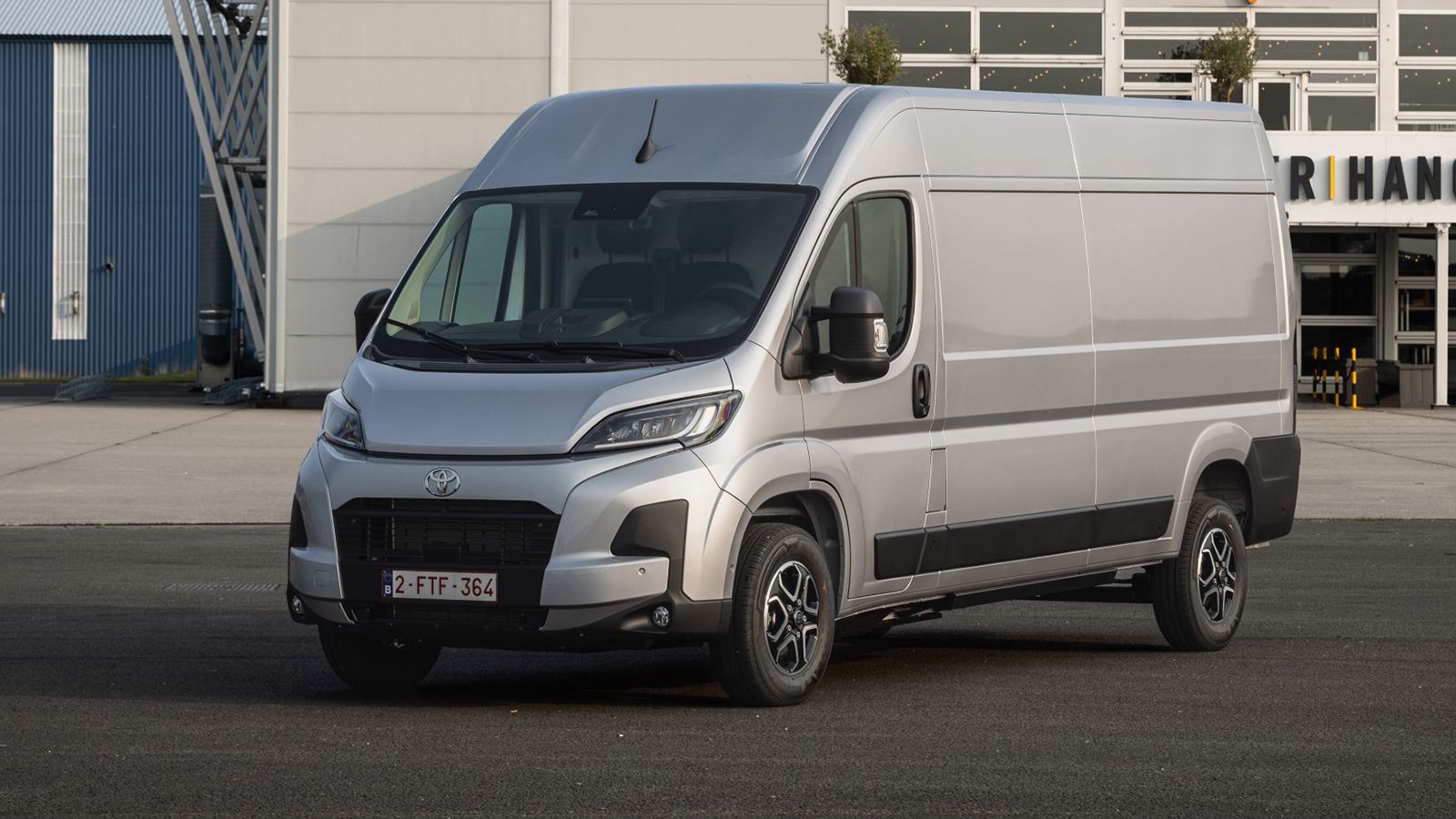 Το νέο Toyota Proace Max αναμένεται να πρωταγωνιστήσει στις ελληνικές πωλήσεις των Μεγάλων Vans μέσα στο 2026. 