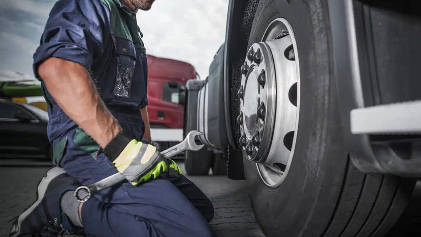5+1 συμβουλές συντήρησης ελαστικών φορτηγού.