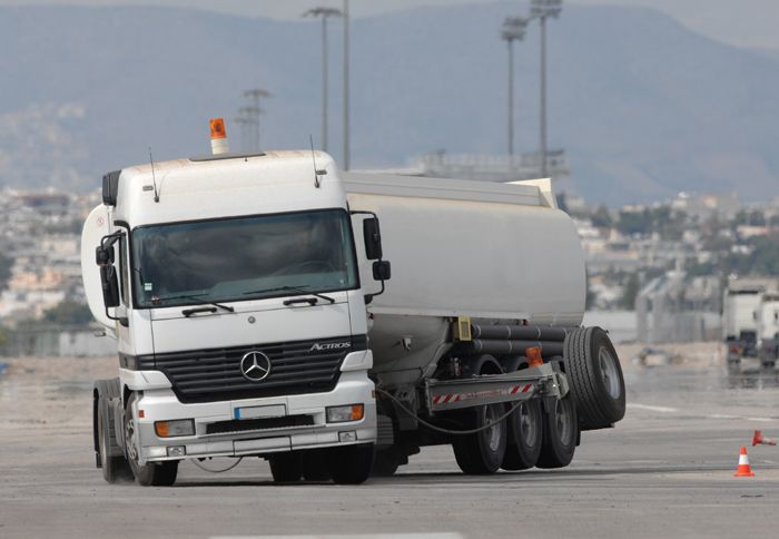Σκοπός των εκπαιδευτικών προγραμμάτων είναι να αναπτύξουν οι συμμετέχοντες ικανότητες πρόβλεψης και χειρισμού επισφαλών καταστάσεων.