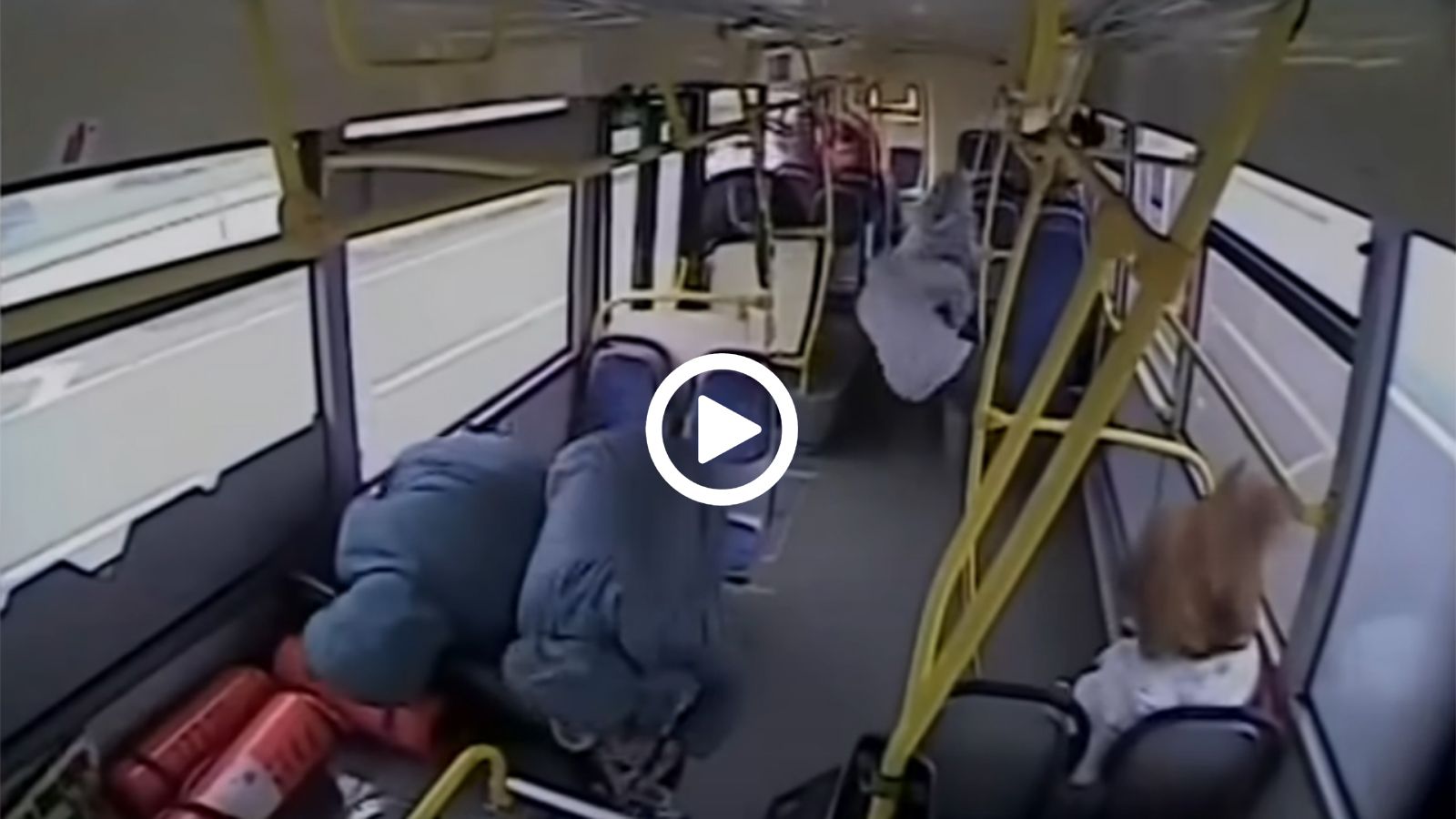 Γιατί τα λεωφορεία δεν έχουν ζώνες ασφαλείας;