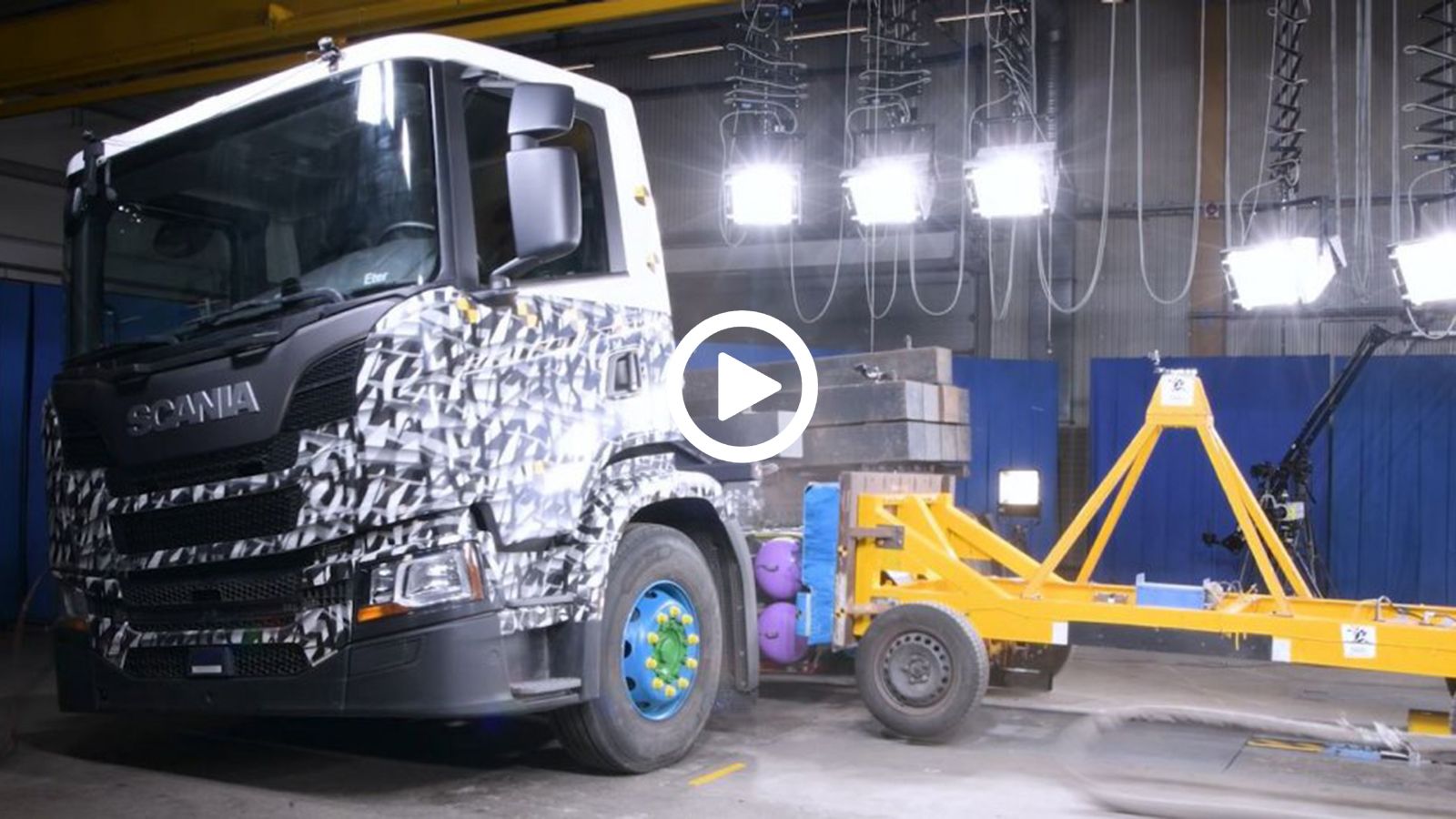 VIDEO: crash-test σε Scania φυσικού αερίου