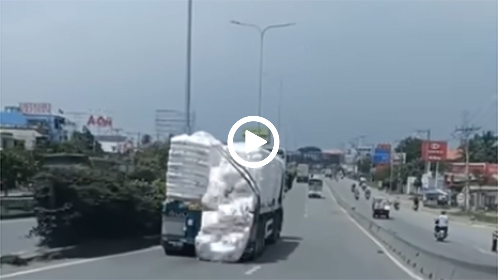 VIDEO: ξεφορτώνοντας στον αυτοκινητόδρομο!