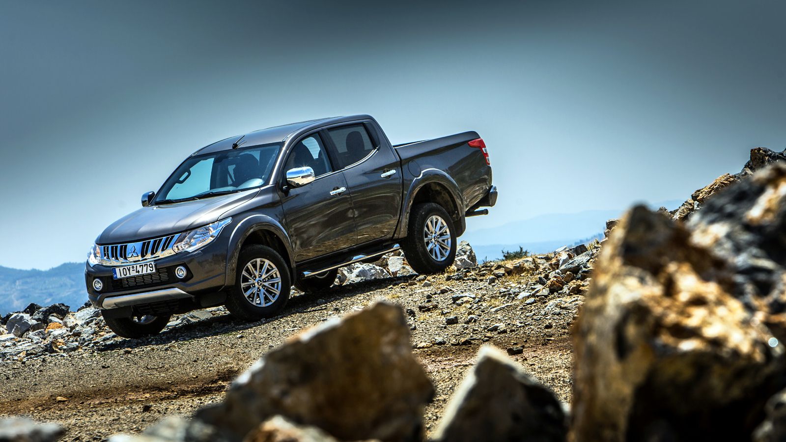 Δείτε τα βίντεο που αποδεικνύουν πως το νέο Mitsubishi L200 είναι… ικανό για όλα και κερδίστε ένα 3ήμερο safari trip στην Κρήτη παρέα με το θηρί