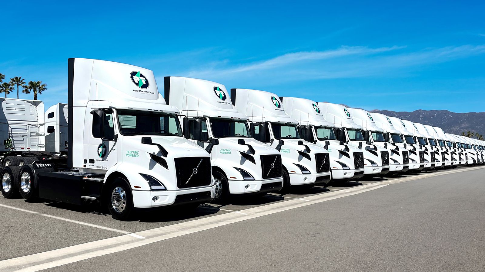 Οι 110 μονάδες του Volvo VNR Electric συνιστούν τη μεγαλύτερη έως τώρα παραγγελία που έχει λάβει η εταιρεία από έναν πελάτη.