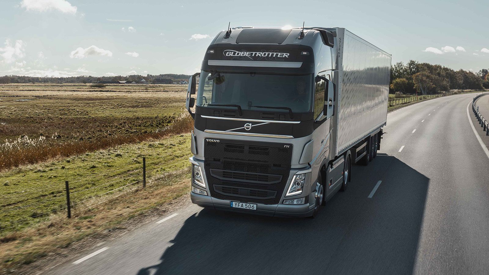 Οι αναβαθμισμένοι κινητήρες D11 και D13 της Volvo Trucks προσφέρονται για τις σειρές φορτηγών FH, FM και FMX.