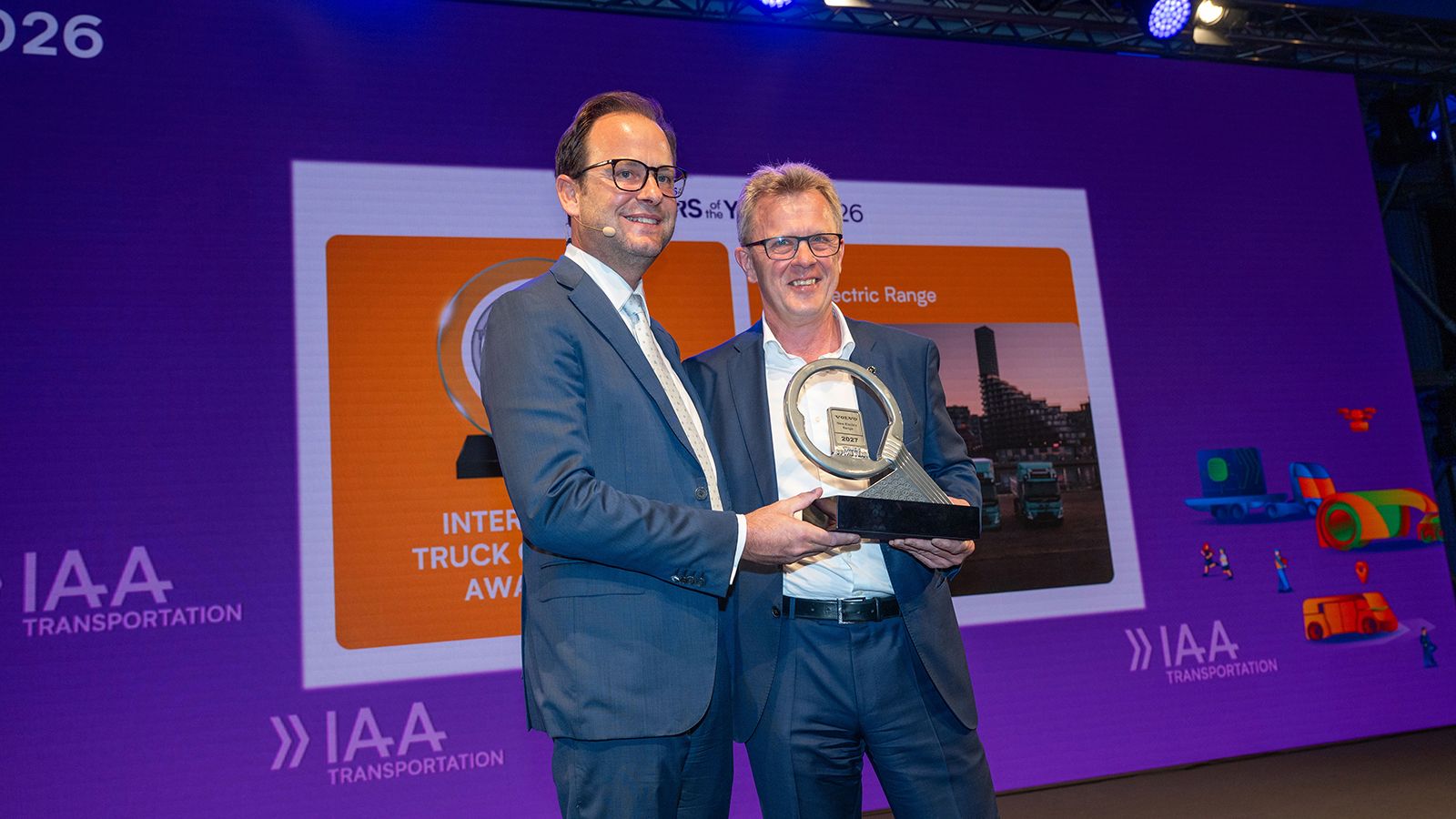 Απονομή του International Truck of the Year 2027 στη Volvo Trucks στο IAA Transportation