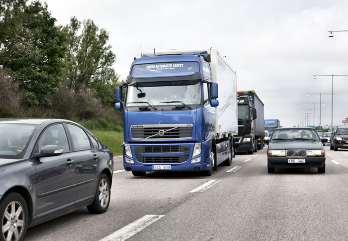 Ασφαλέστερα κονβόι από την Volvo