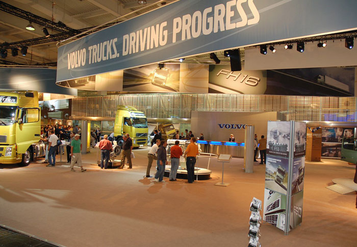 «Πέταξε το γάντι» η Volvo Trucks