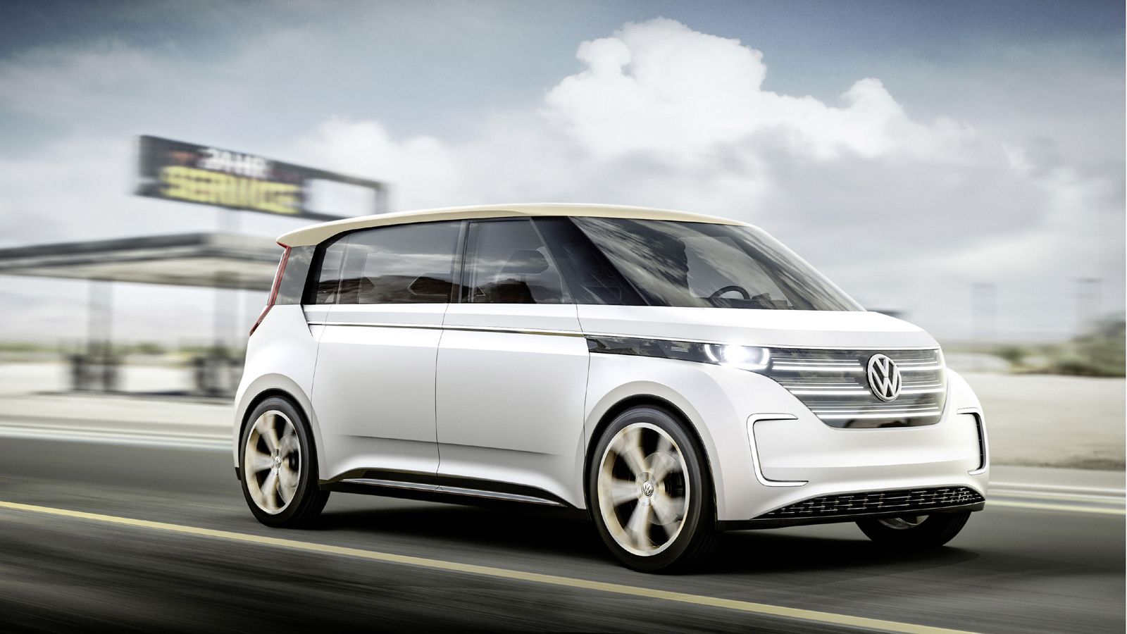 Σύμφωνα με υπευθύνους της VW, η έκδοση παραγωγής ενός αμιγώς ηλεκτροκίνητου οχήματος όπως το BUDD-e είναι σχεδόν σίγουρη μέχρι και το 2020.