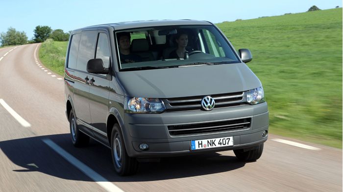Ακόμη και οι κορυφαίες εκδόσεις του VW Transporter με τον κινητήρα των 180 ίππων θα είναι πλέον διαθέσιμες με το πακέτο BlueMotion.