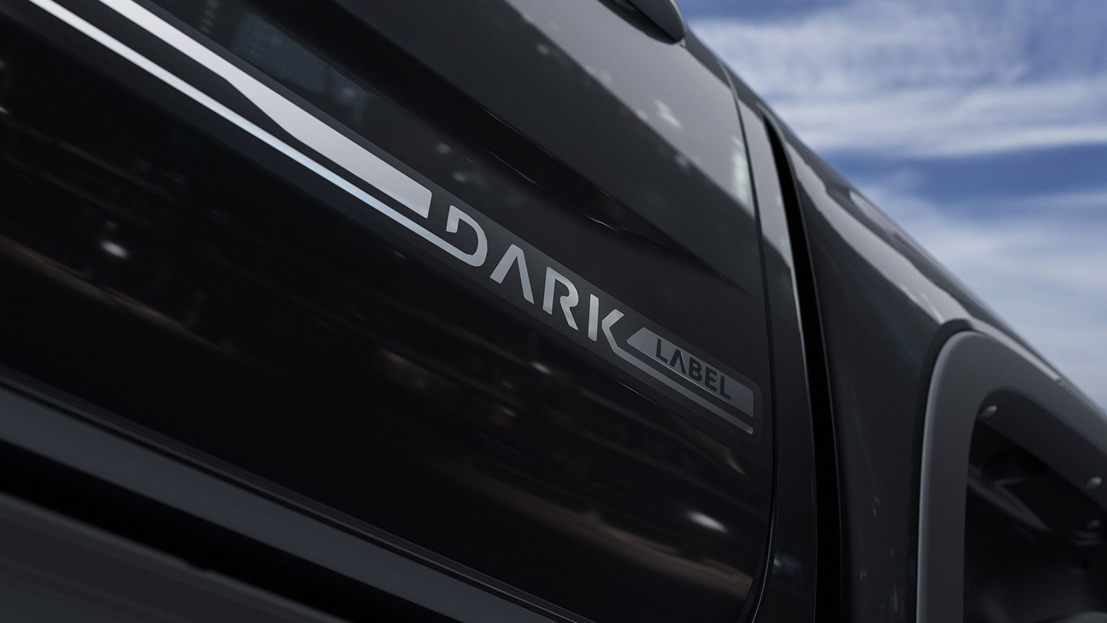 Πλευρικό διακριτικό Dark Label στο μαύρο Volkswagen Amarok