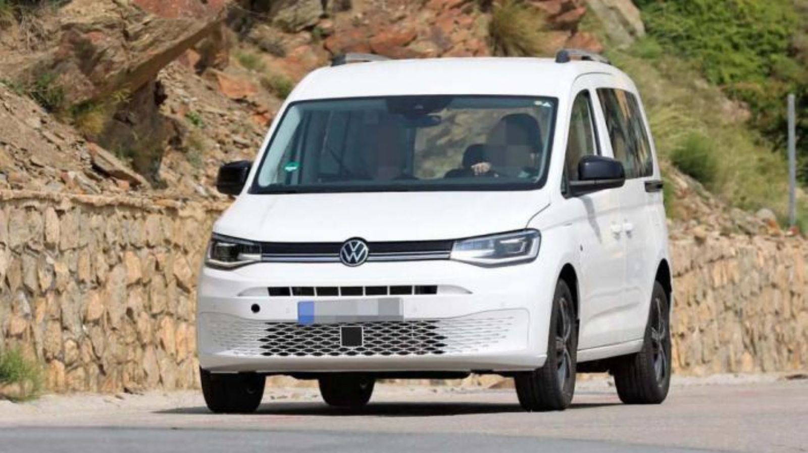VW Caddy eHybrid: Με 240+ άλογα και ηλεκτρική αυτονομία 60km!