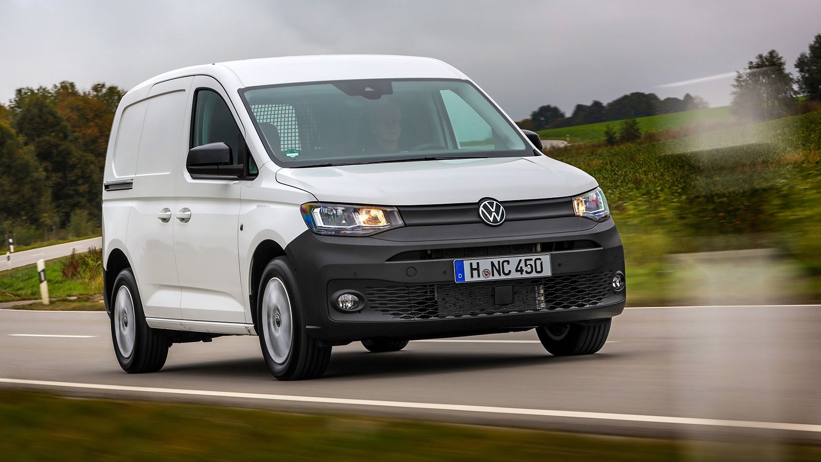 Το νέο VW Caddy Cargo ξεκινά στο άμεσο προσεχές διάστημα την εμπορική του πορεία και στην ελληνική αγορά. 