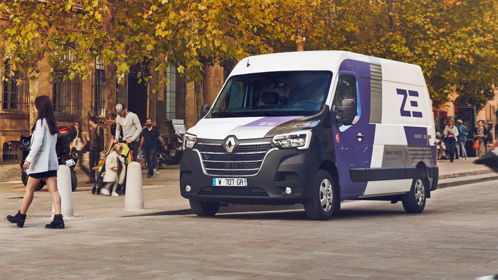 Από την προσεχή άνοιξη, το Renault Master Z.E. αντικαθιστά τις μπαταρίες των 33 kWh, αντικαθιστώντας τες με νέες χωρητικότητας 52 kWh.