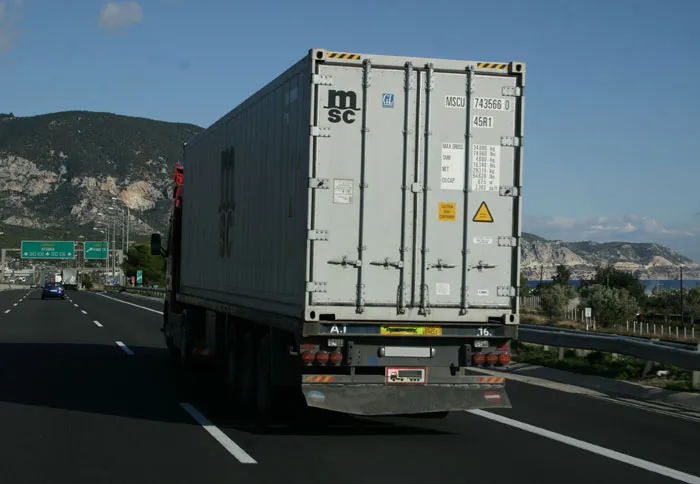 Εντείνονται τα προβλήματα στην αγορά