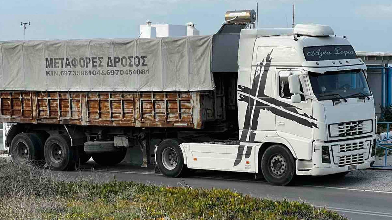 Μεταφορές Σαντορίνης Lava Special Transport