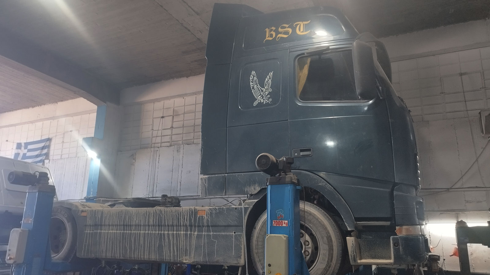 ΠΑΠΑΡΚΥΡΓΙΑΚΗΣ Κ. - ΑΛΙΘΑΡΙΤΗΣ Π. Ο.Ε. - VOLVO Η ΔΥΝΑΜΗ
