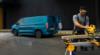 Χάρη σε τεχνολογίες όπως το ProPower OnBoard, τα Ford e-Vans μπορούν να υποστηρίξουν τη χρήση εργαλείων ως μονάδες παραγωγής ενέργειας. 