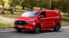 Το νέο Ford E-Transit Custom διακρίνεται για την αποδοτικότητα, την αξιοπιστία και το υψηλό τεχνολογικό του υπόβαθρο σε τομείς όπως η άνεση & η ασφάλεια. 