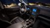 Πλούσιο σε εξοπλισμό άνεσης και ασφάλειας το εσωτερικό του νέου Ford Ranger (στη φωτό η έκδοση Limited).