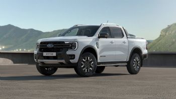 To νέο Ford Ranger PHEV συγκαταλέγεται ήδη στο Top5 σε πωλήσεις ηλεκτρικών/υβριδικών LCVs στην ελληνική αγορά για το 7μηνο του 2025. 